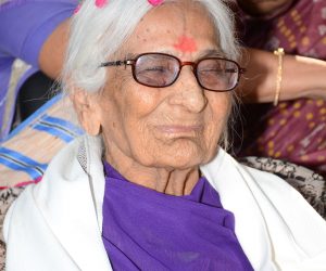 Felicitation of Shri Jashiben  and Christening of Jashiben Shikshan Sankul